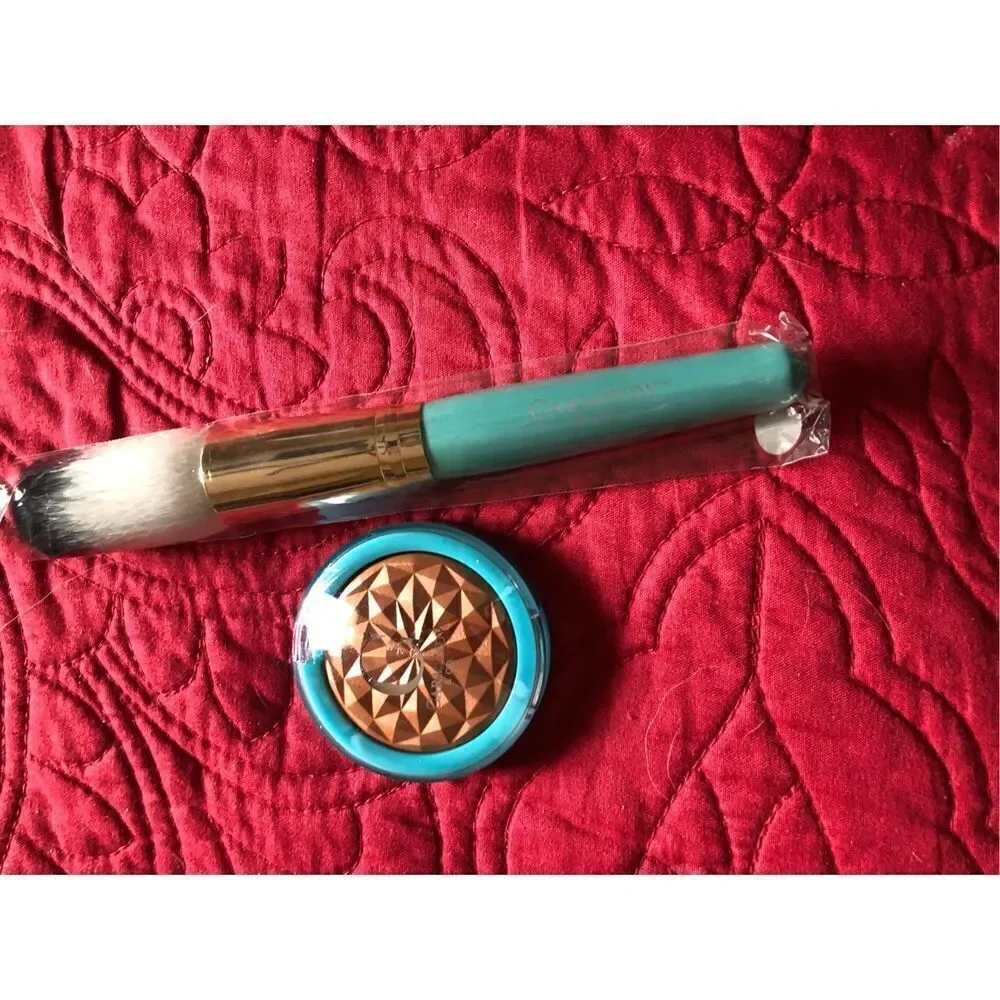 CARMINDY & CO - NWOT - CarmaGlow Bronzer in 
